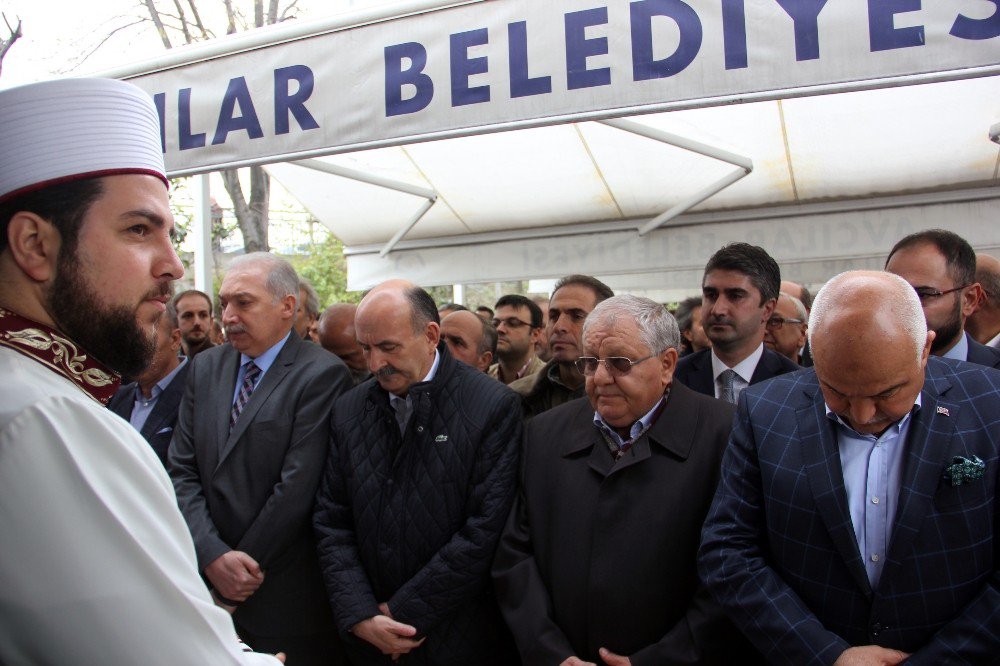 Bakan Müezzinoğlu’nun Acı Günü