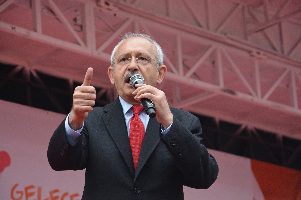 Kılıçdaroğlu: "Bana Yapılan Hakaretlerin Hiçbirine Cevap Vermeyeceğim"