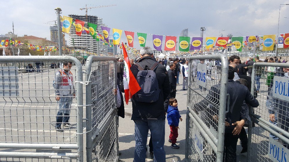 Hdp Mitingi Öncesi Kadıköy’de Güvenlik Önlemleri