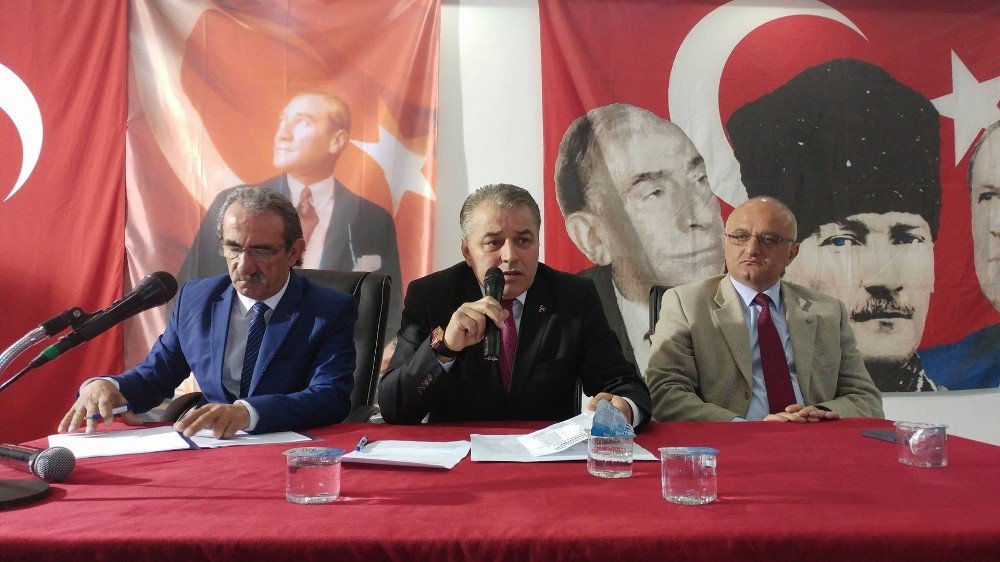 Mhp Reşadiye İlçe Başkanı Öztürk, Güven Tazeledi