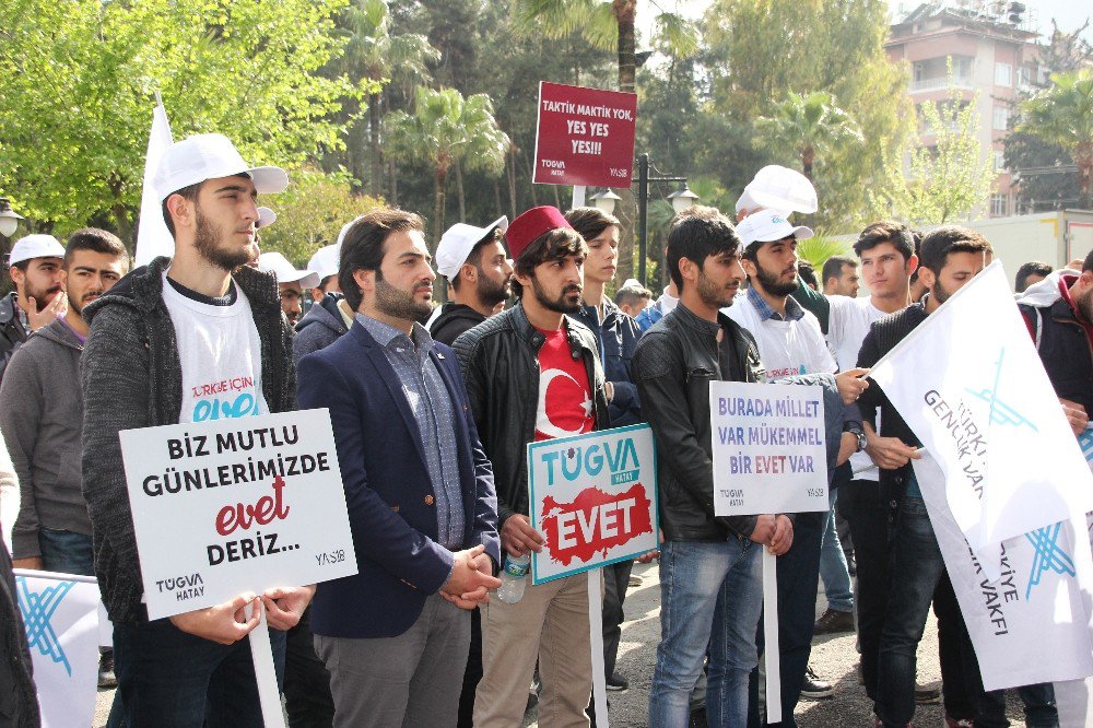 “Türkiye İçin Evet” Yürüyüşü Hatay’da Miting Havasında Geçti