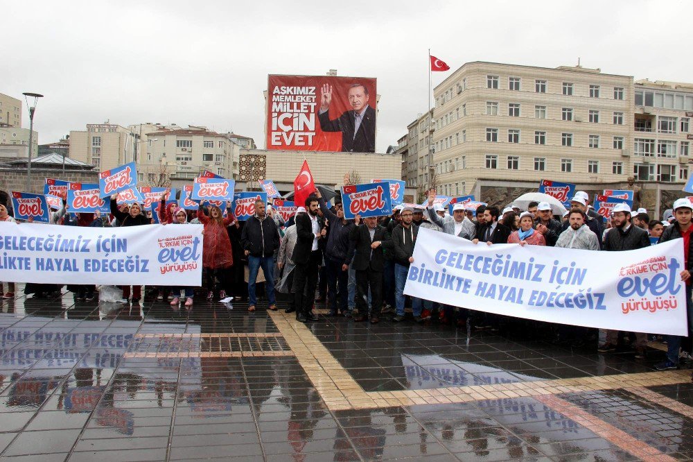 Türgev’den ‘Evet’ Yürüyüşü