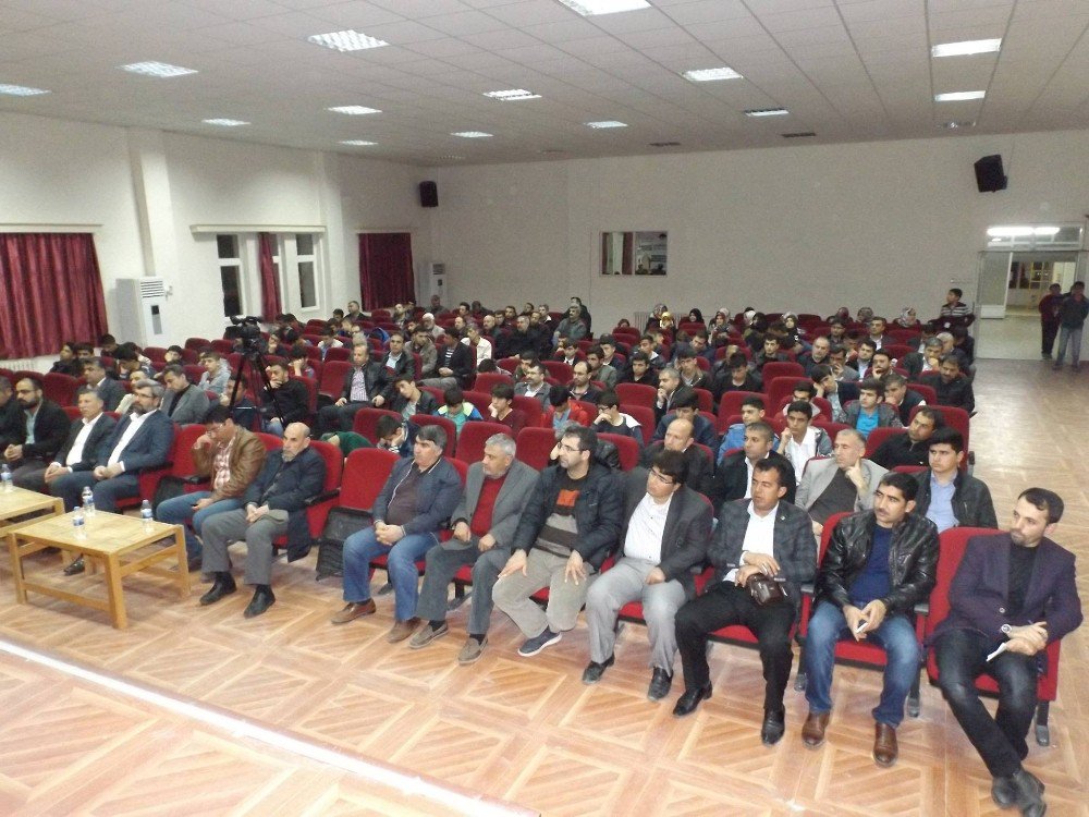 ‘İslami Mücadelede Yöntem Sorunu’ Konulu Konferans Düzenlendi