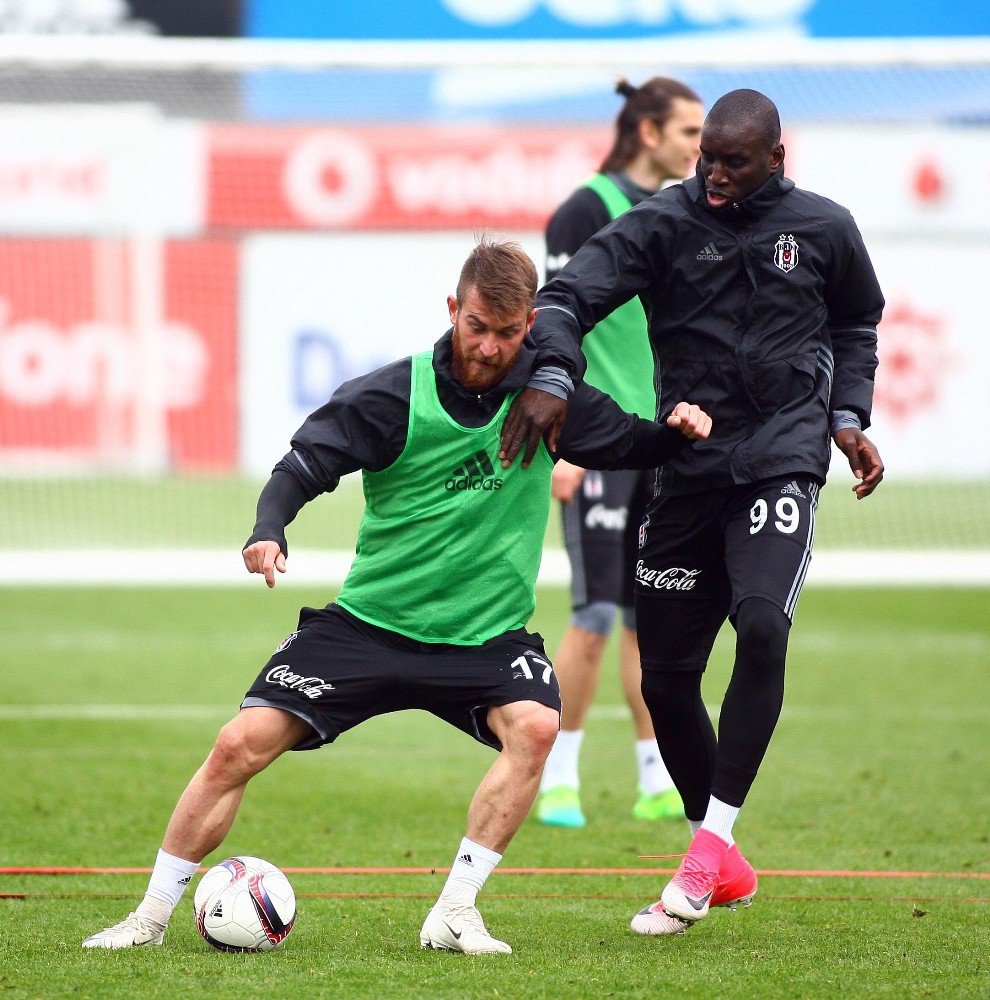 Beşiktaş, Ara Vermeden Lyon Maçı Hazırlıklarına Başladı