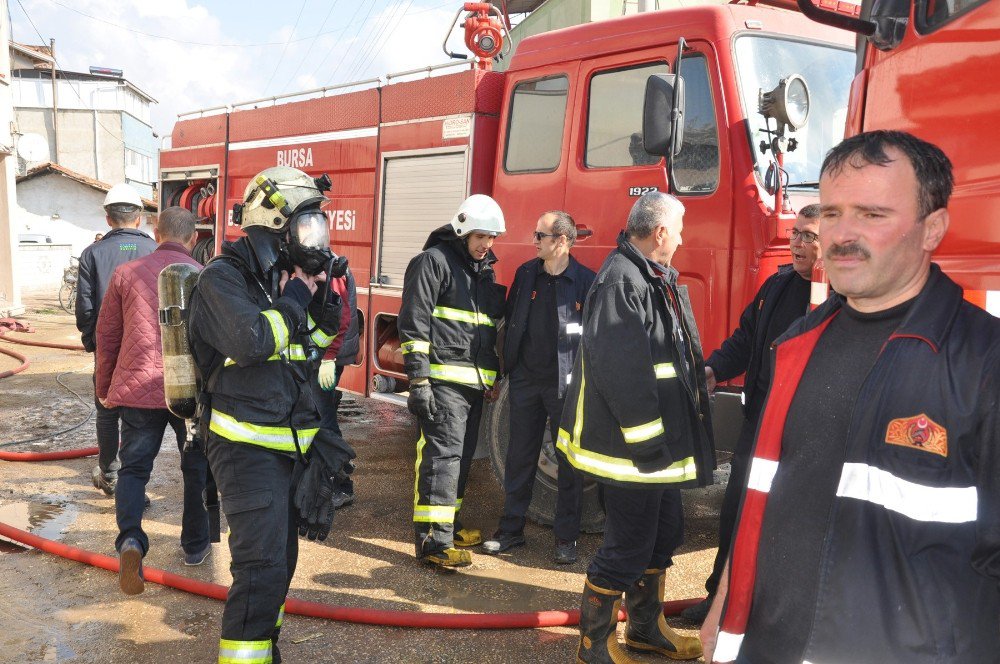 2 Katlı Ev Kullanılmaz Hale Geldi