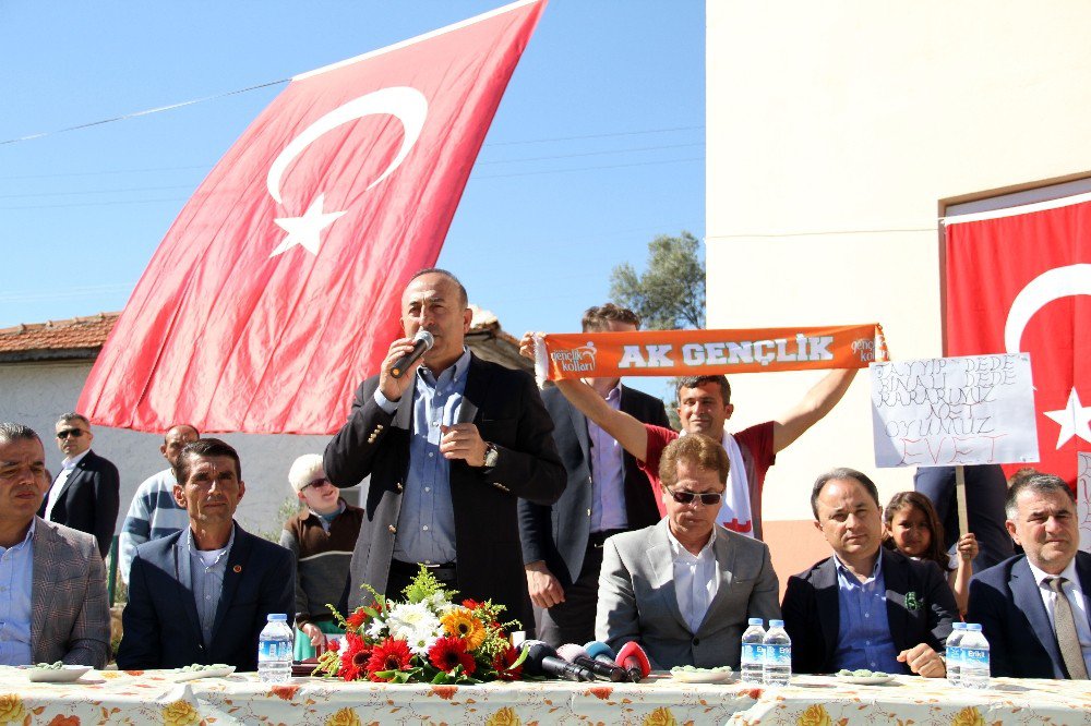 Bakan Çavuşoğlu, Alanya’nın Kırsal Mahallerinde Vatandaşlarla Buluştu