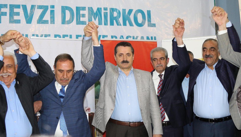 Eski Chp Şanlıurfa İl Başkan Yardımcıları Ak Parti’ye Katıldı