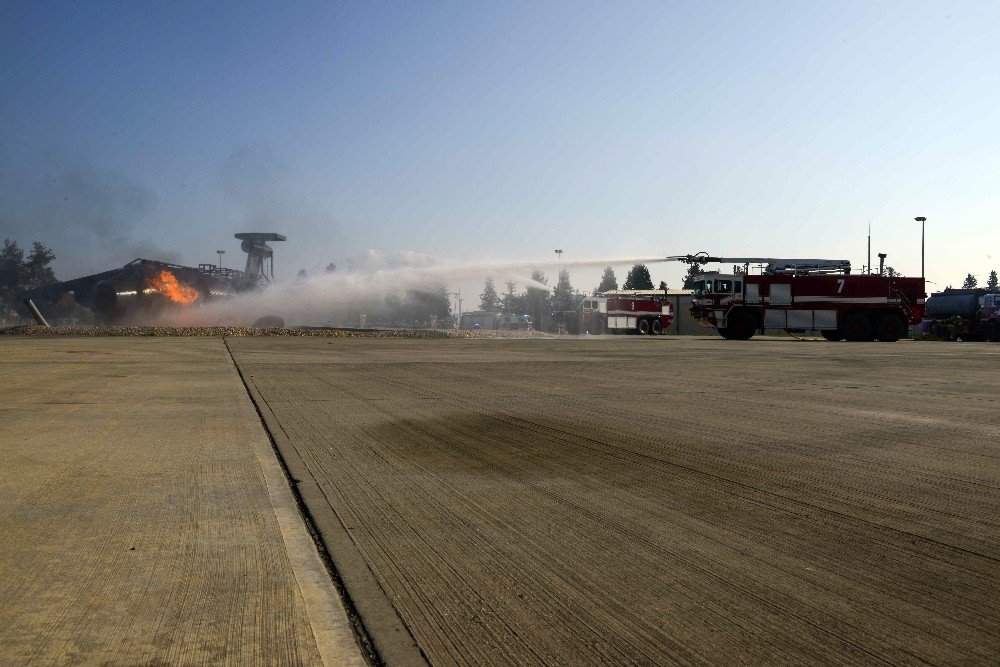 İncirlik’te Uçak Kazası Tatbikatı