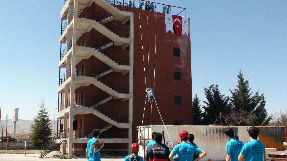 Neü İtfaiyecilik Bölümü Eğitimlerine Tatbikatlarla Devam Ediyor