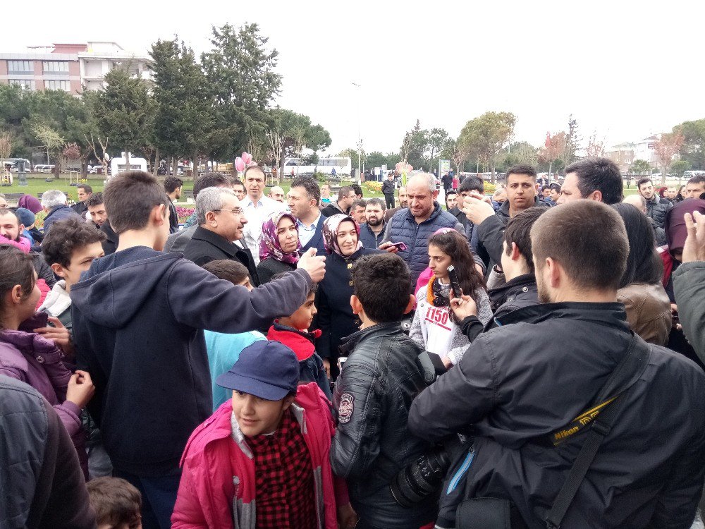 Sancaktepe’de Lale Festivali Coşkuyla Kutlandı