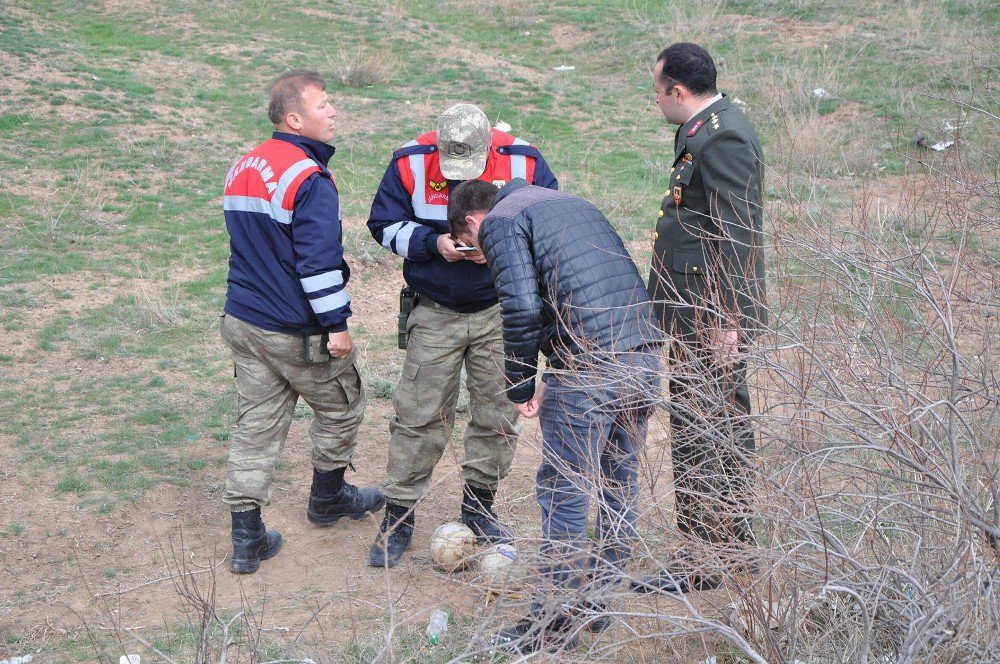 Bomba Sanılarak Paniğe Neden Olan Cisim Havai Fişek Çıktı