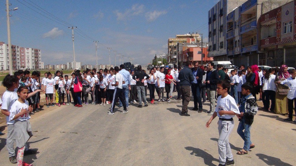 Nusaybin’de Polis Haftası Atletizm Koşusu Düzenlendi