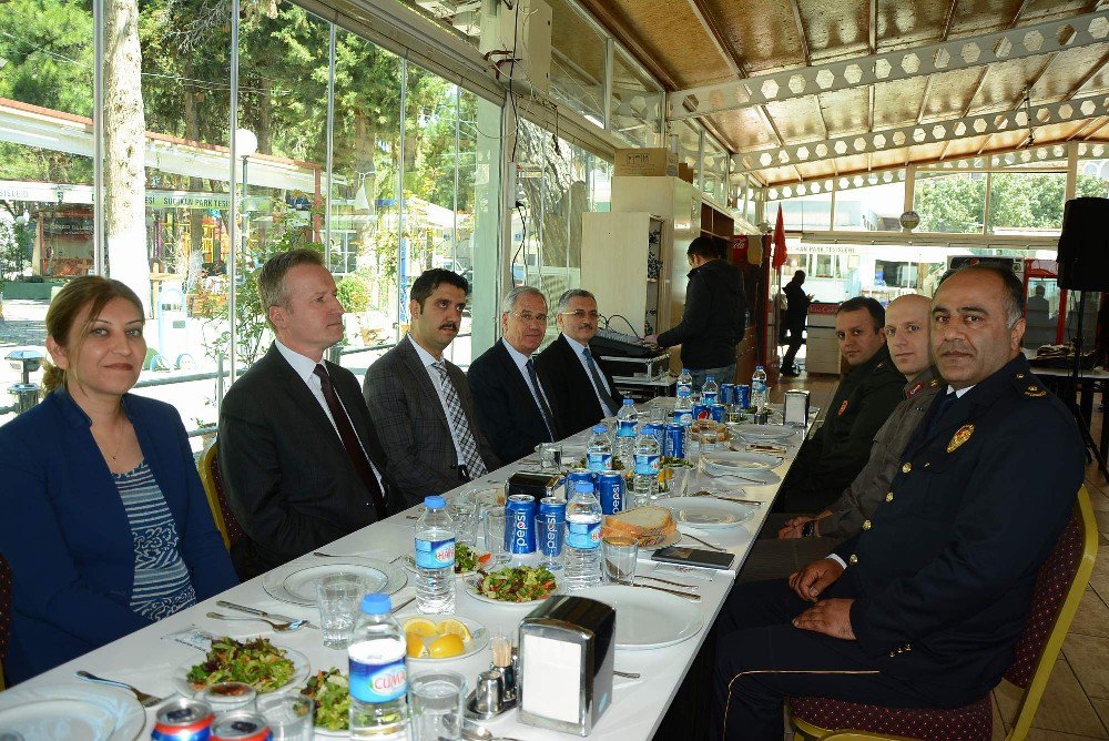 Başkan Acar: “Polis Bizim Her Şeyimiz”