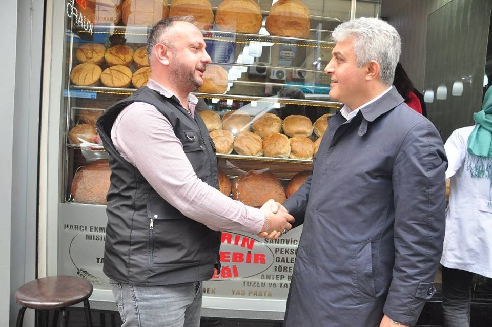 Ak Parti Trabzon Milletvekillerini Günnar Ve Cora Referandum Çalışmalarını Sürdürdü