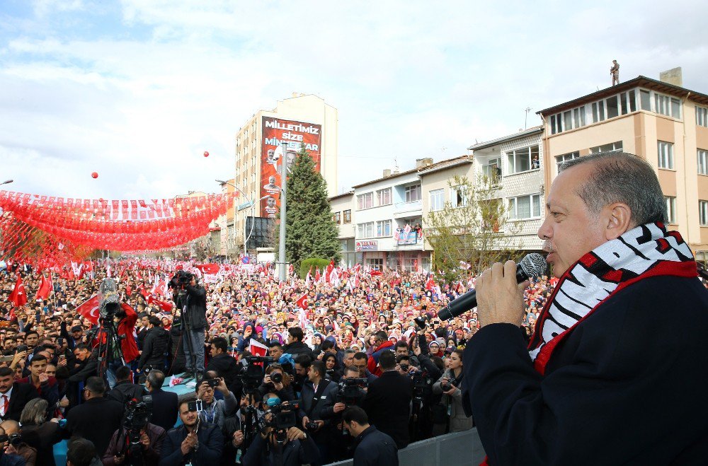 Cumhurbaşkanı Erdoğan: “Ey Kılıçdaroğlu Darbe Gecesi Niye Bırakıp Kaçtın”