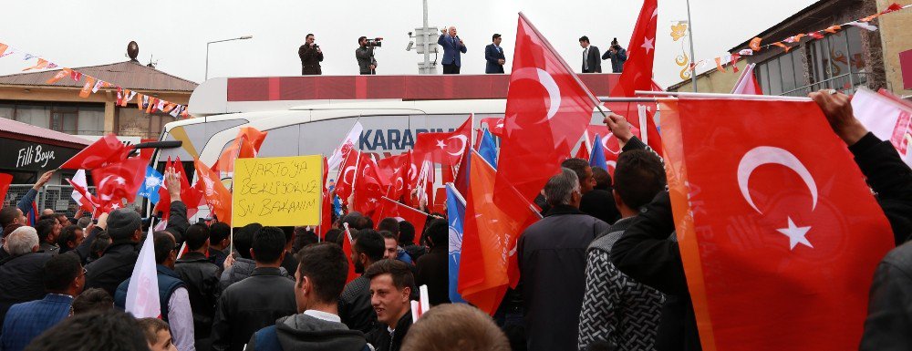 Efsane Başkan “Evet” İçin Dur Durak Bilmiyor