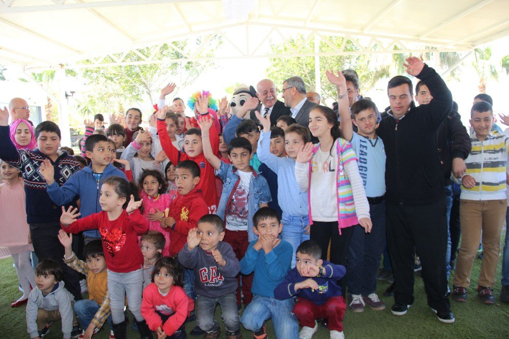 İskenderun’da "Yetim Dayanışma Günleri"