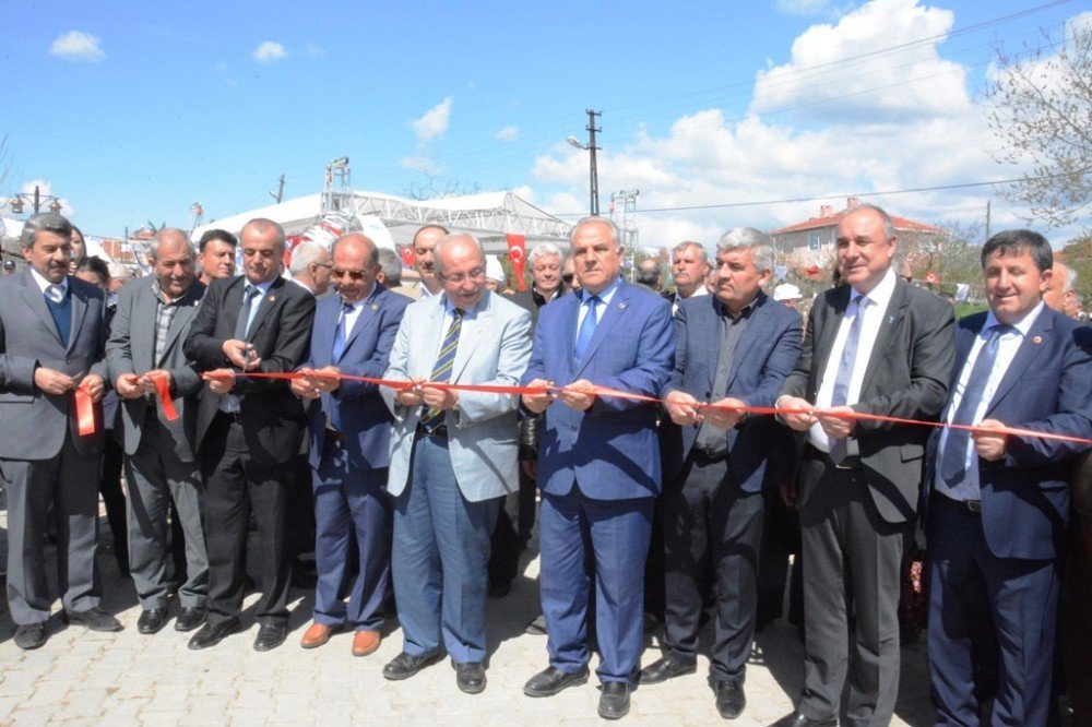 Saray’ın 3 Mahallesi İçme Suyu Ve Kanalizasyona Kavuşuyor