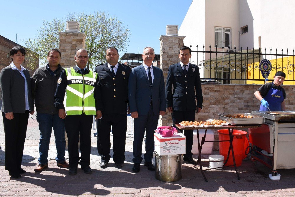 Başkan Kale’den Emniyete Polis Haftası Ziyareti