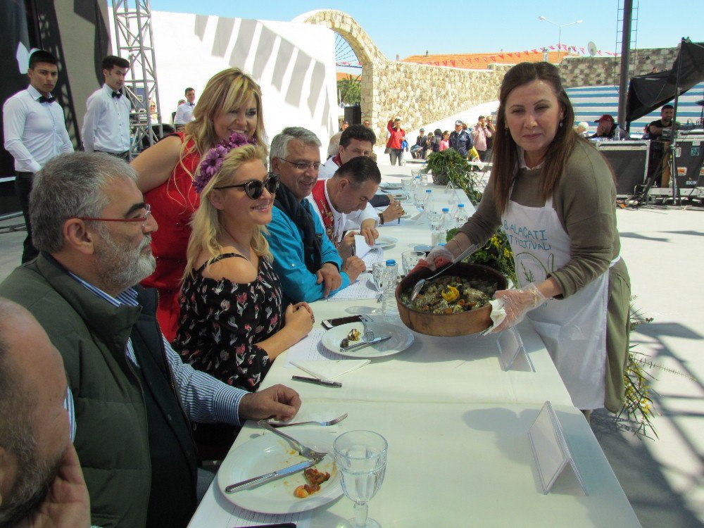 Alaçatı’daki Festivalde 200 Bin Kişi Ağırlandı