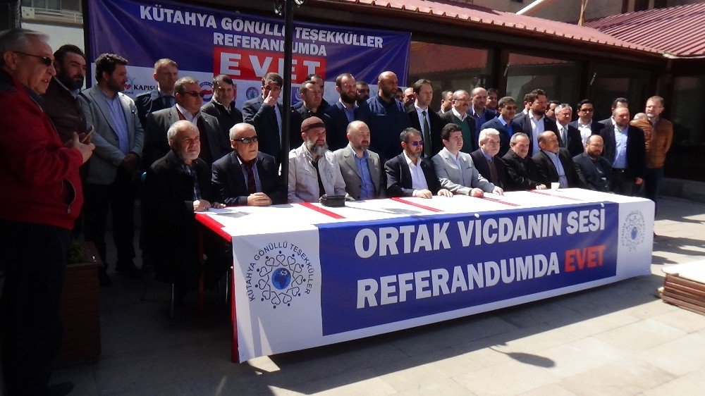 Gönüllü Teşekküller Referandumda ’Evet’ Diyecek