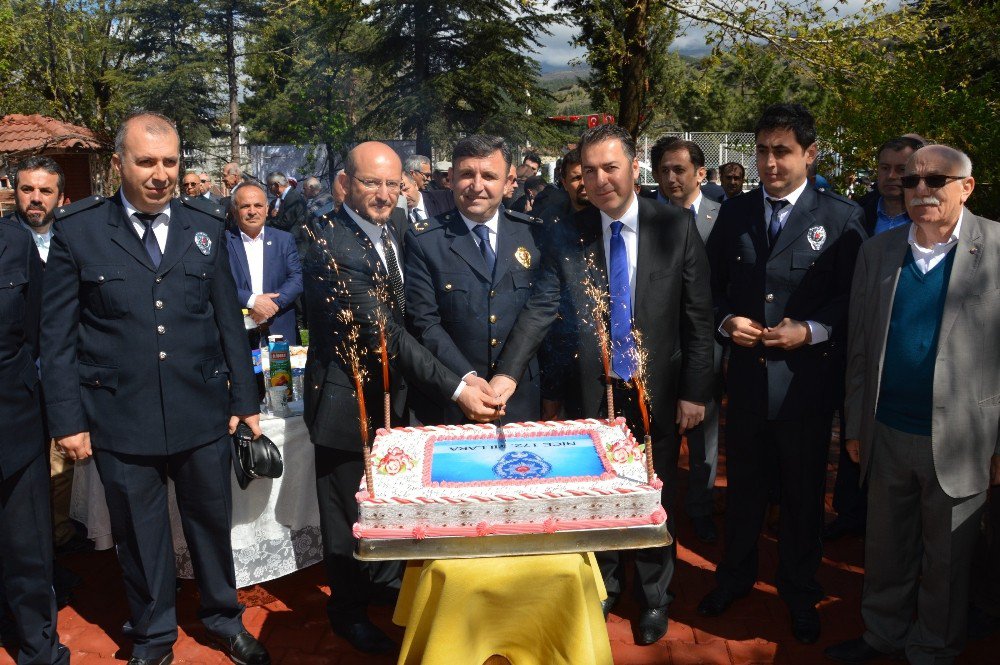 Niksar’da Polis Haftası Kutlandı