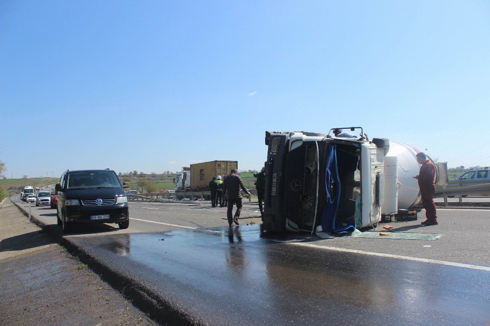 Tekirdağ’da Beton Mikseri Devrildi: 1 Yaralı