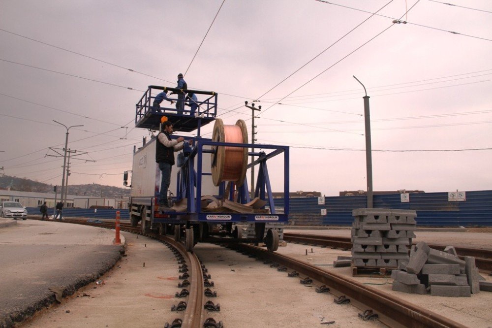 Tramvay Tel Montajında Sona Doğru