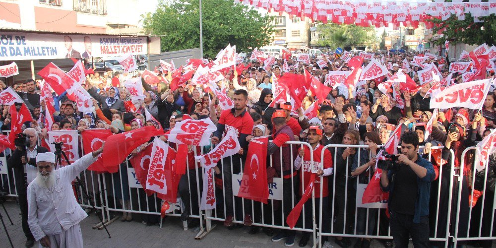 Ab Bakanı Çelik: "16 Nisan’dan Sonra Türkiye’yi Ziyaret İçin Sıraya Girecekler"