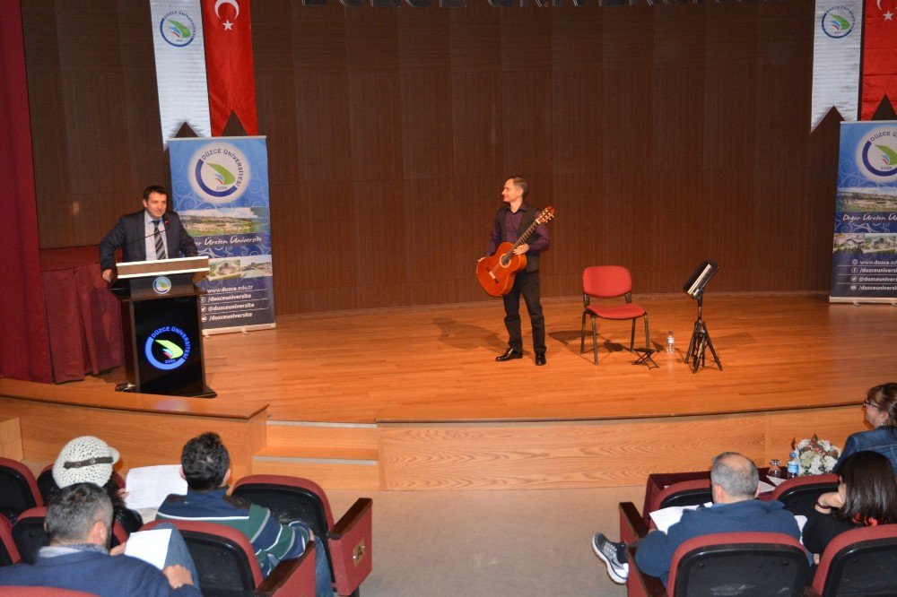 Düzce Üniversitesi’nde Gitar Resitali Gerçekleştirildi