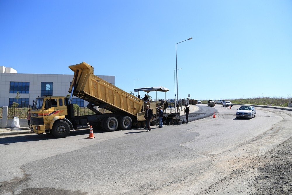 Devlet Hastanesi Yoluna Asfaltlama Çalışması Başladı