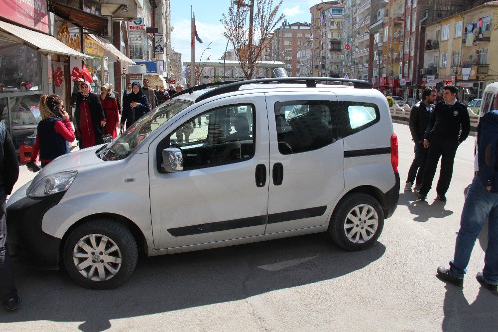 Elazığ’da Aranan Şüpheli Araç Yakalandı