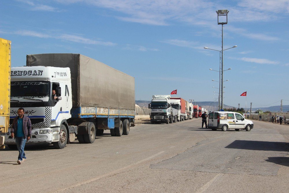 Öncüpınar Sınır Kapısı’nda Tır Yoğunluğu