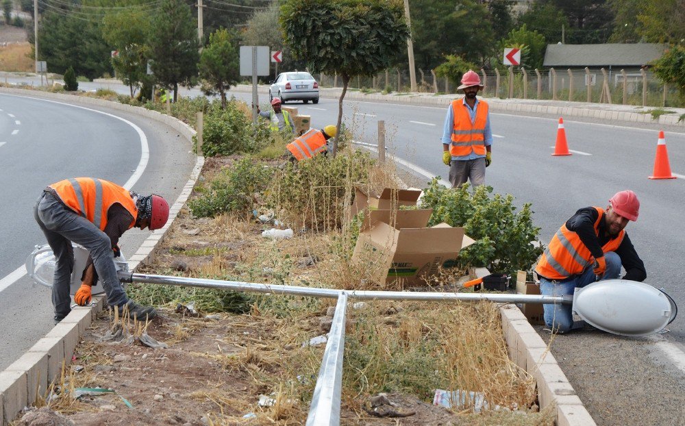 Dicle Elektrik’te Hedef Yüzde 100 Aydınlatma