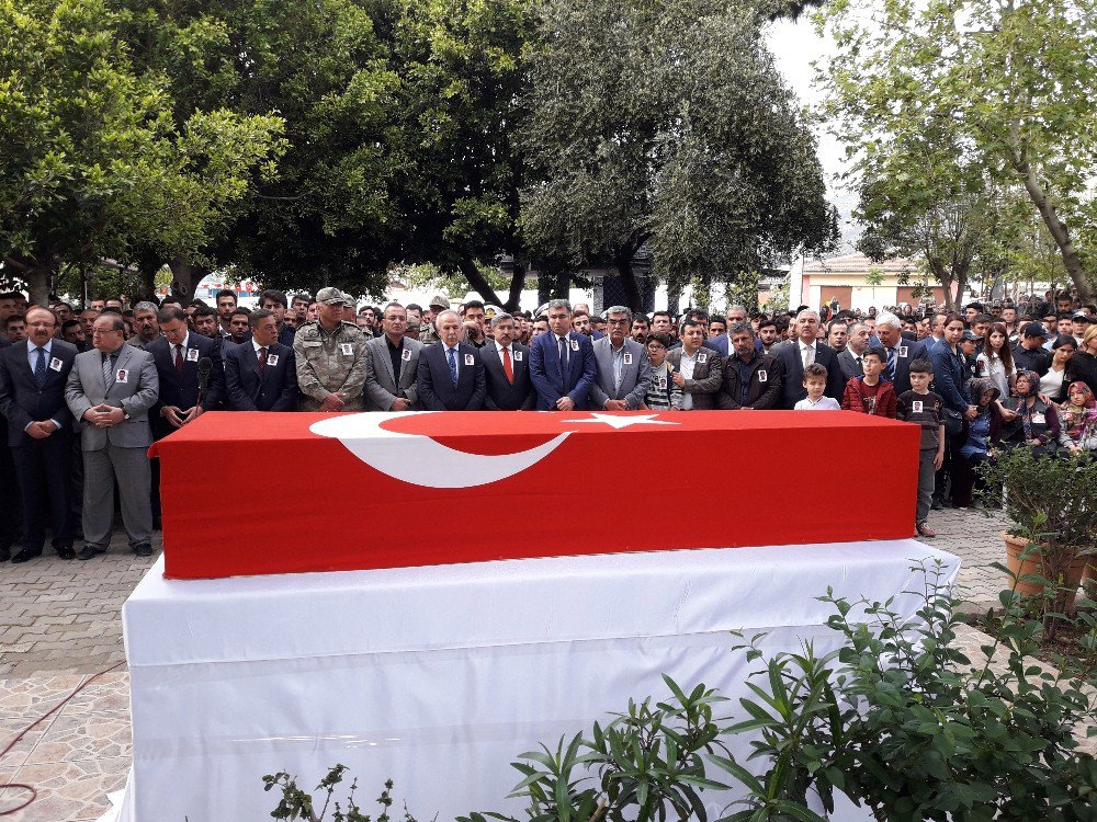 Hataylı Şehit Polis Burhan Mercan Son Yolculuğuna Uğurlandı