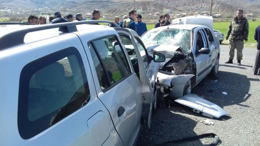 Elazığ’da Trafik Kazası: 8 Yaralı