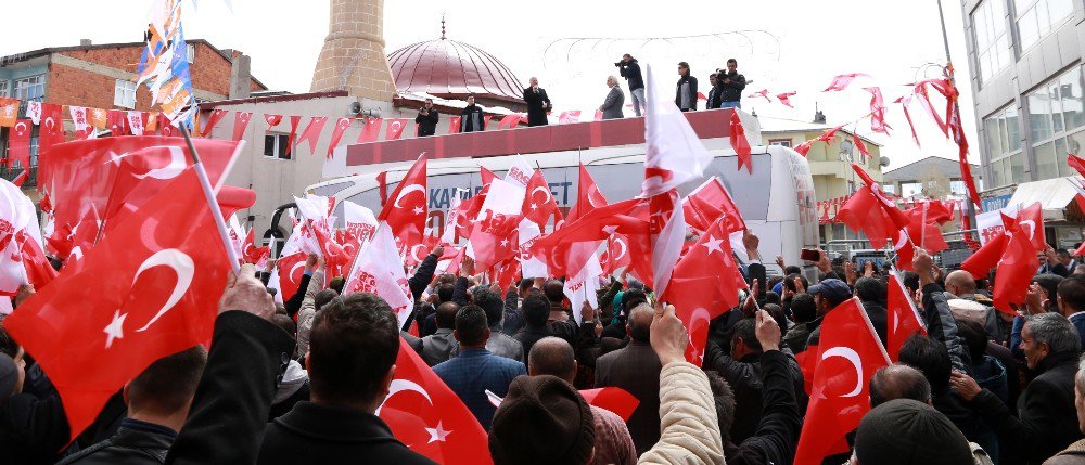 Sekmen: “İstikametimiz, Tercihimiz Güçlü Bir Türkiye İçindir”