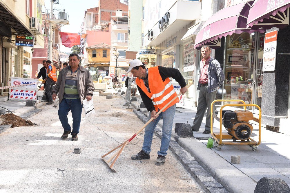 Karesi’de Yaymacılar Caddesi Prestij Kazanıyor