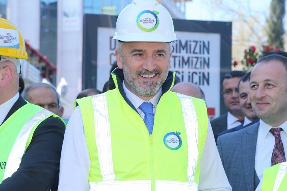 Enver Yılmaz: “Popülizm Yok, Hizmet Var”