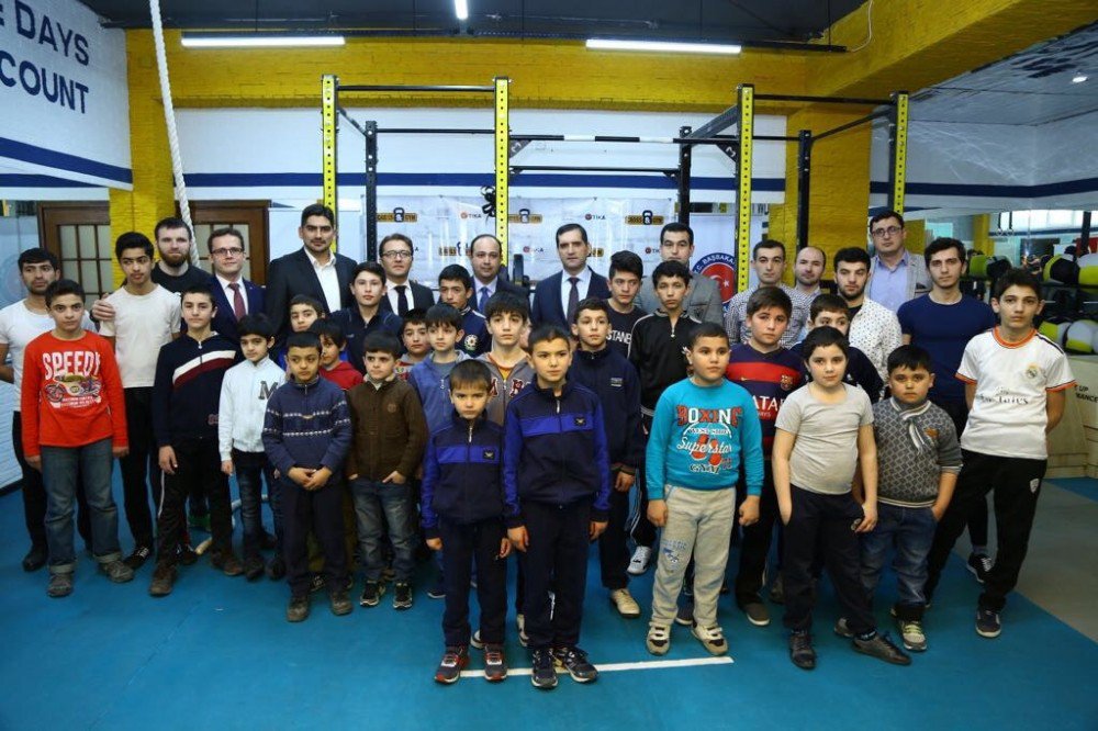 Tika’dan Azerbaycan’a Spor Salonu Desteği