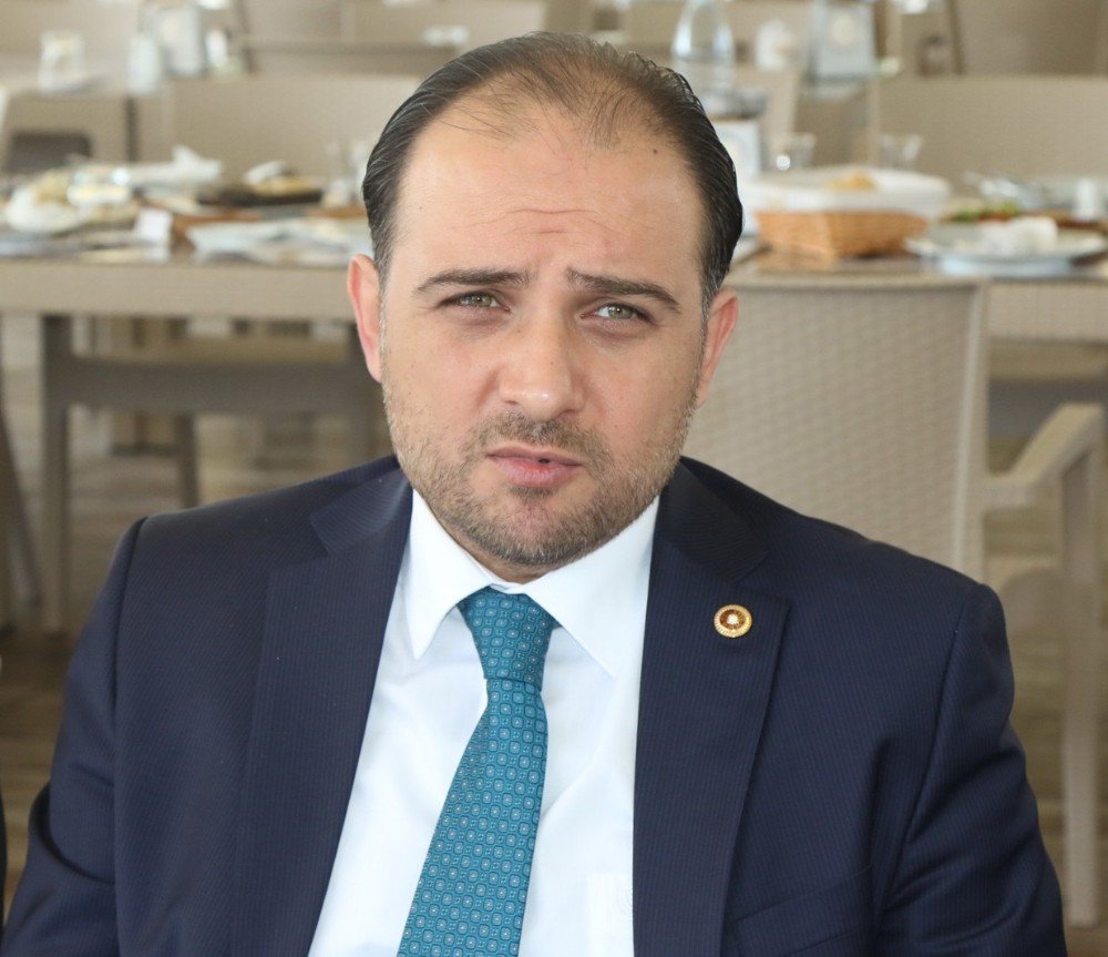 Ak Parti’li Baybatur: "Tarihi Bir Dönemeçteyiz"