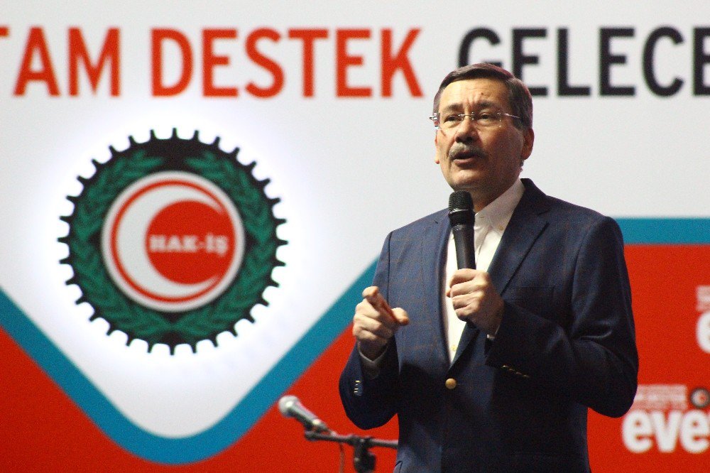 Hak-iş Genel Başkanı Arslan: "Ülkemizin Geleceği İçin Ve Millet İradesinin Gereğinin Yapılması İçin ’Evet’ Diyoruz"