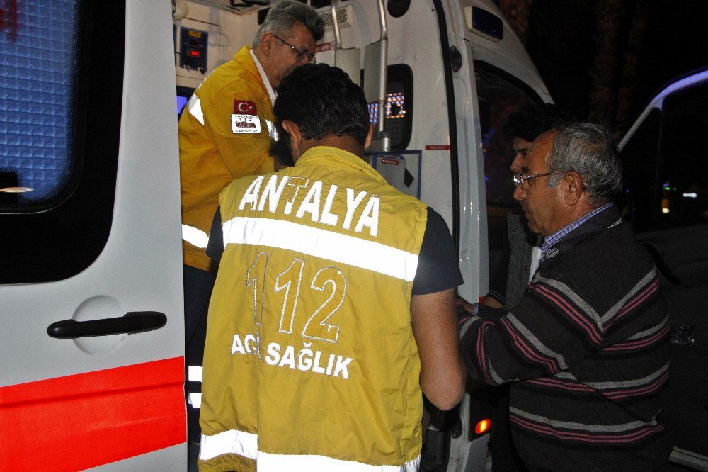 Kahraman Genç, Ölmek İsteyen 2 Çocuk Babasını Uçurumun Kenarından Aldı