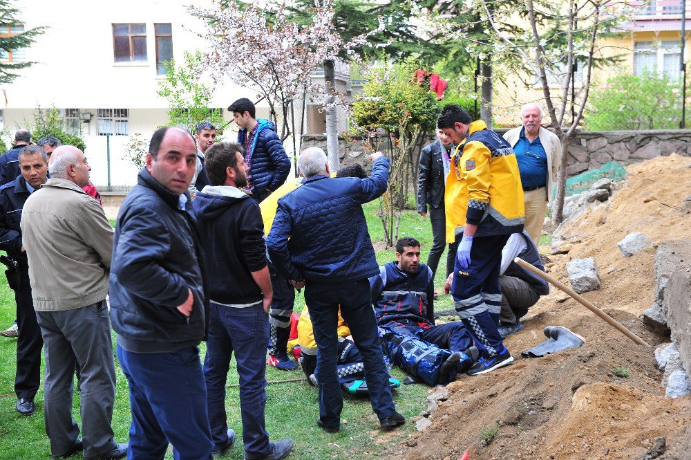 Göçük Altında Kalan Iraklı İşçiyi İtfaiye Kurtardı