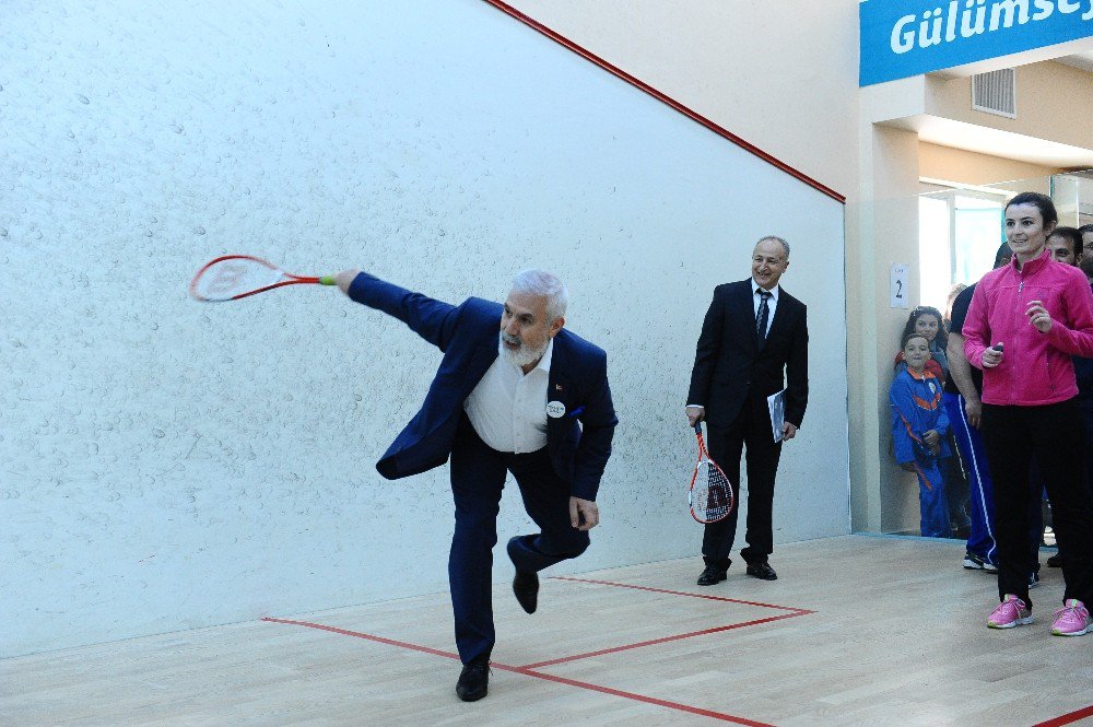 Nilüfer’de Squash Heyecanı