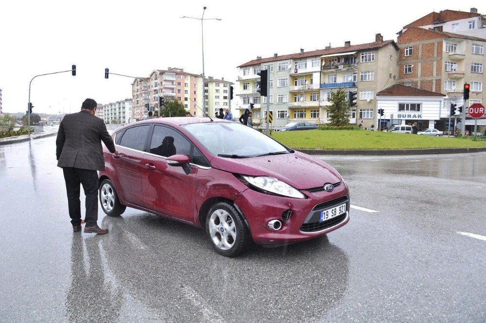 Çorum’da Zincirleme Trafik Kazası: 4 Yaralı