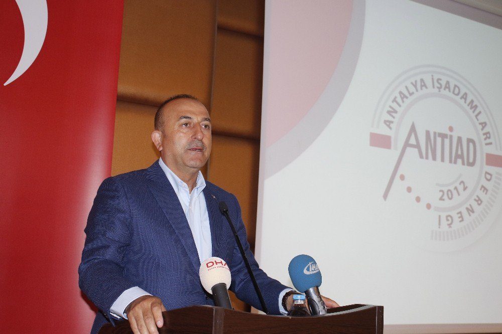 Bakan Çavuşoğlu’ndan Vize Açıklaması