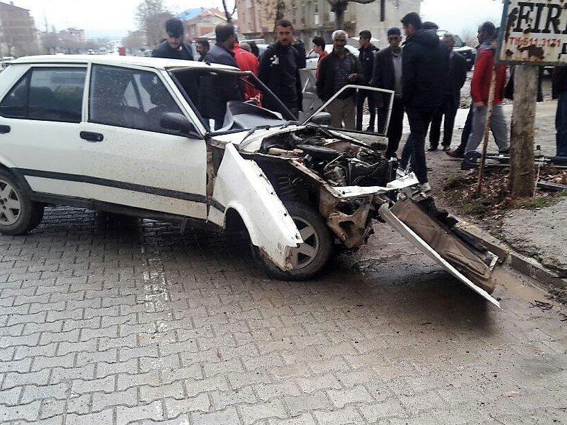 Kovancılar’da Trafik Kazası: 1 Ağır Yaralı