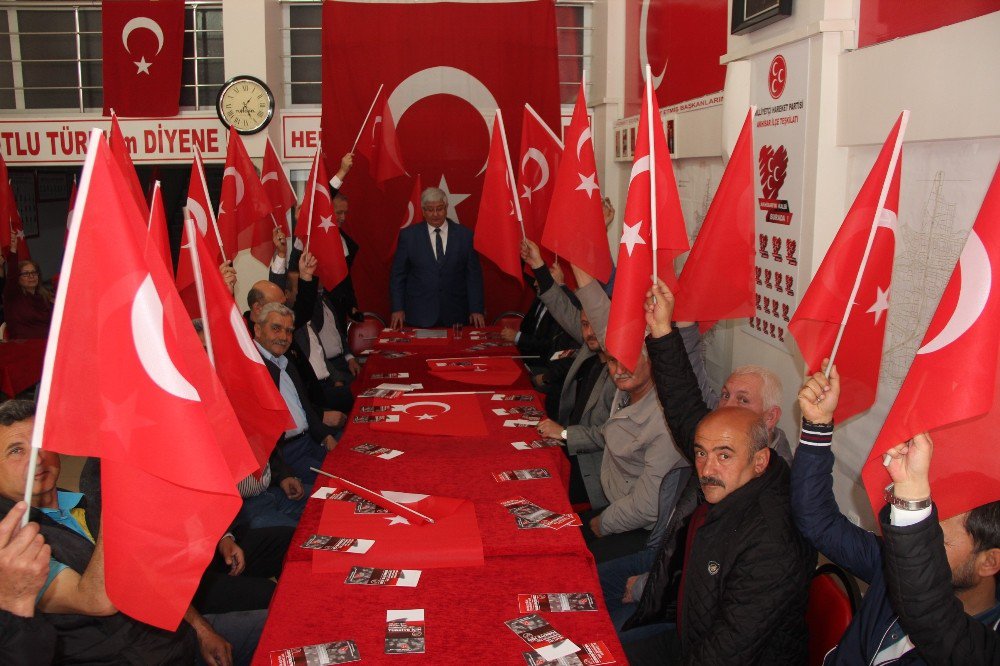 Akhisarlı Mhp’liler ’Evet’ İçin Toplandı