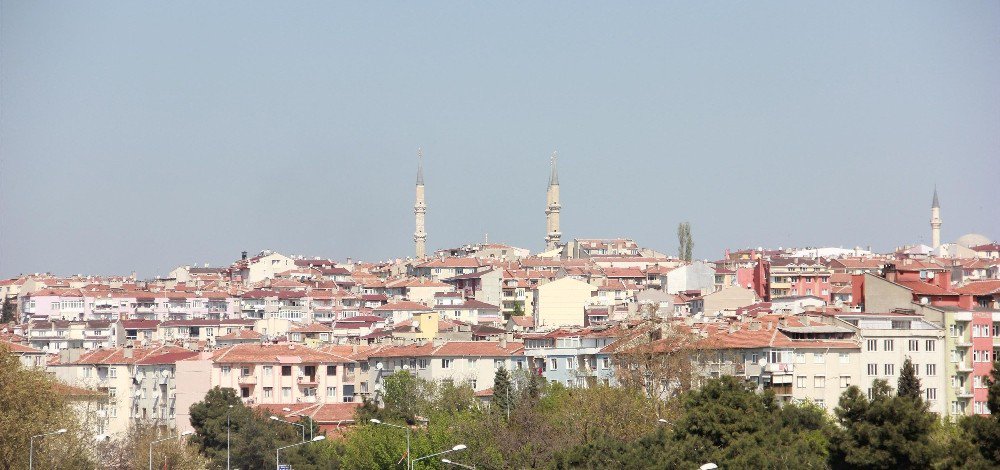 Unesco Listesindeki Selimiye Camii, Çarpık Kentleşme Kurbanı Oluyor